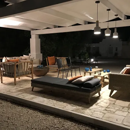 Bed and Breakfast Trulli Pietraverde 4*