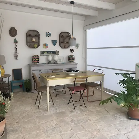 Trulli Pietraverde B&B 세글리에 메사피카